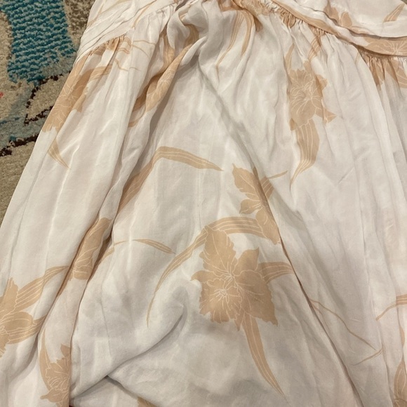 Indah / Saffron printed  Mini Dress in White nude orchid M - Picture 5 of 6